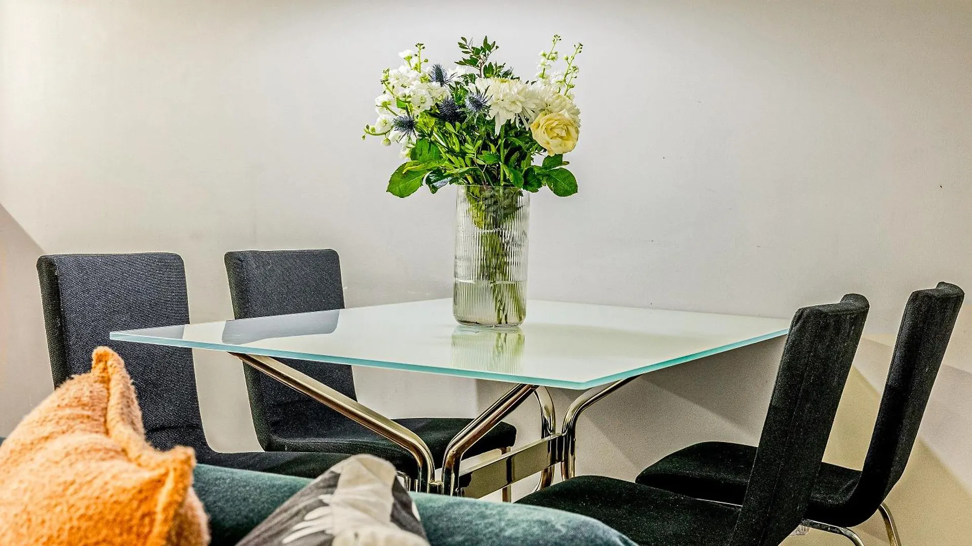 לונדון Stunning Serviced Apartments, Steps From Monument Station בריטניה