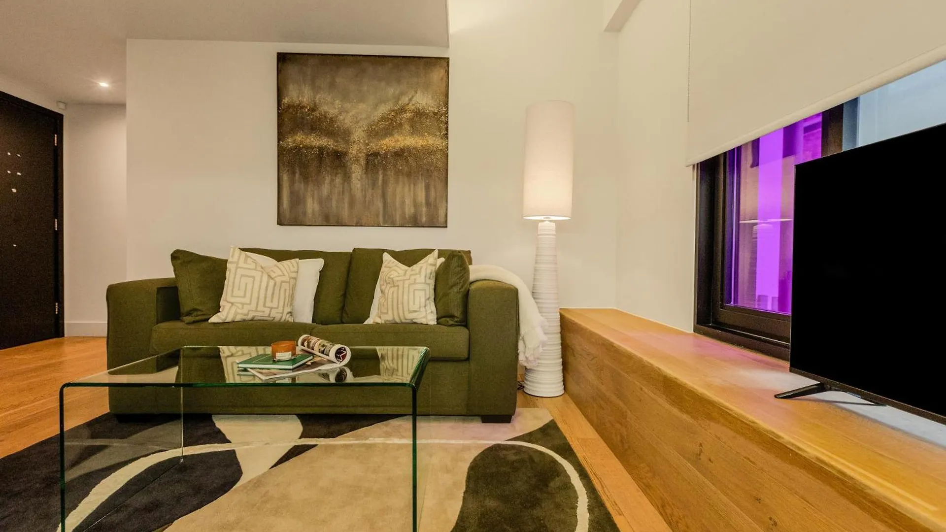 לונדון Stunning Serviced Apartments, Steps From Monument Station