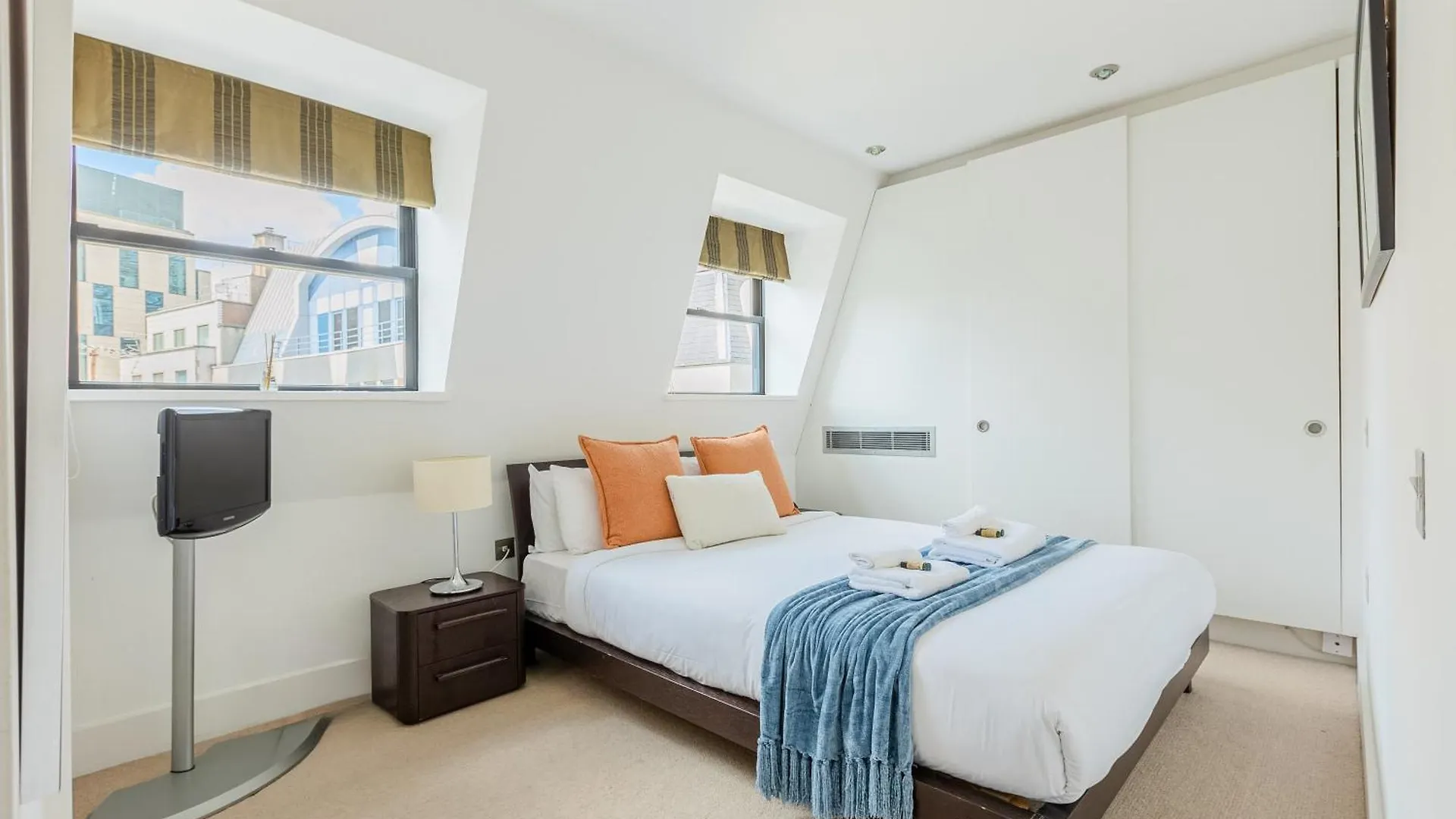 شقة Stunning Serviced Apartments, Steps From Monument Station لندن
